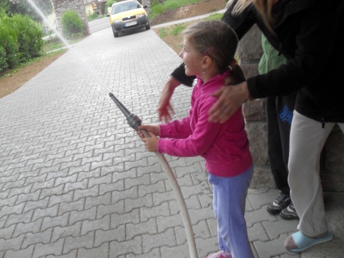 201206041517010.de_dei_hasici_145