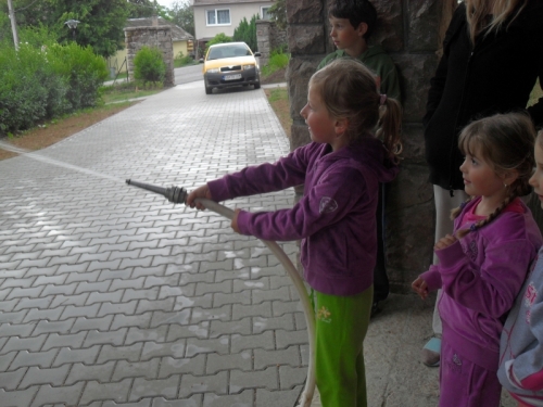 201206041517010.de_dei_hasici_149