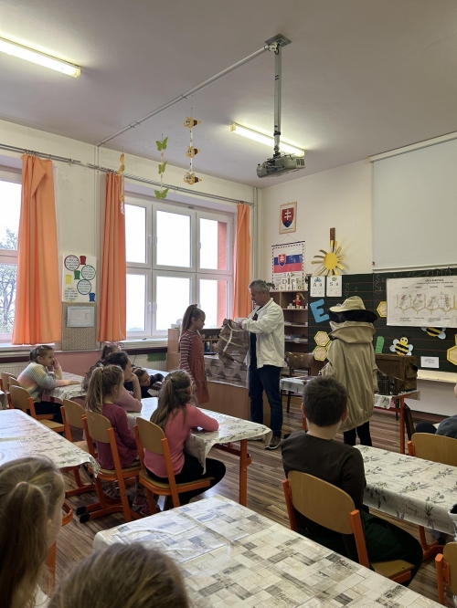 202311151221010.380684843-885464212726805-1887577228317697069-n