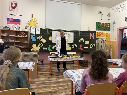 202311151221010.384545812-369331252215140-6231718285414646007-n