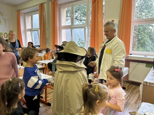 202311151221010.384554748-694398399311552-92896252121731486-n